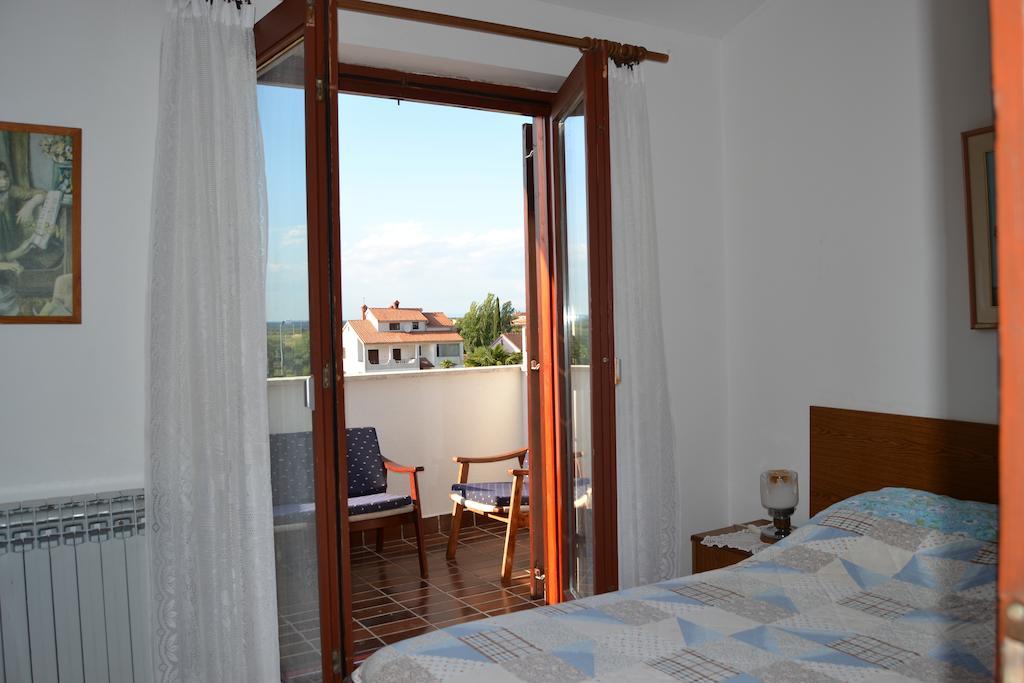 Apartments Cavae Romanae Medulin Room photo